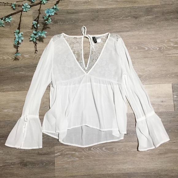 H&M Tops - H&M Divided White Lace Chiffon Crop Blouse
